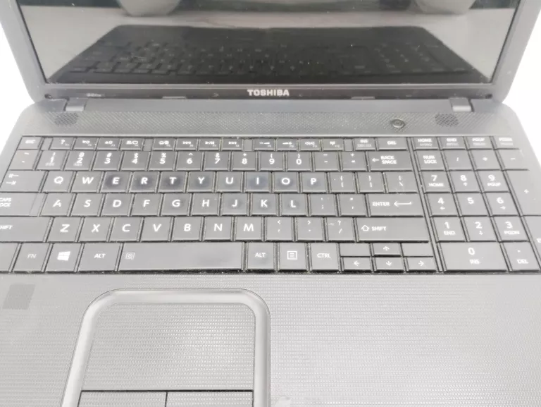 laptop-toshiba-satellite-c855d-s5103-przekatna-ekranu-156