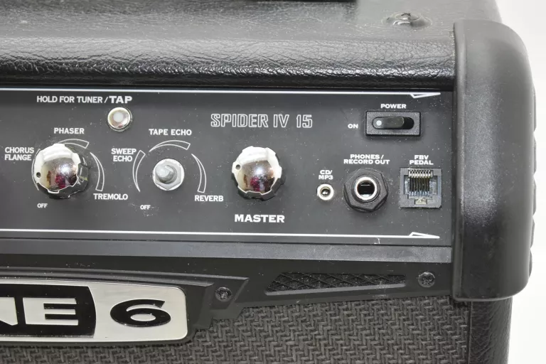 WZMACNIACZ GITAROWY LINE 6 SPIDER IV 15
