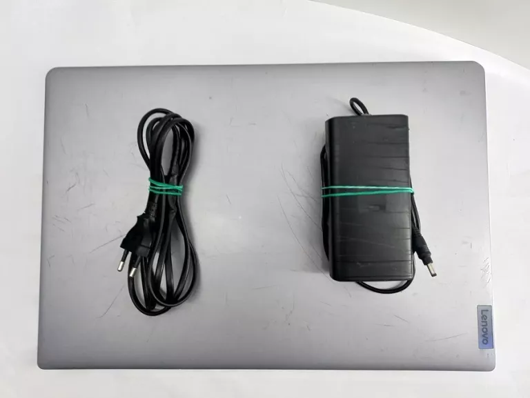 LAPTOP LENOVO IDEAPAD 3 + ZASILACZ