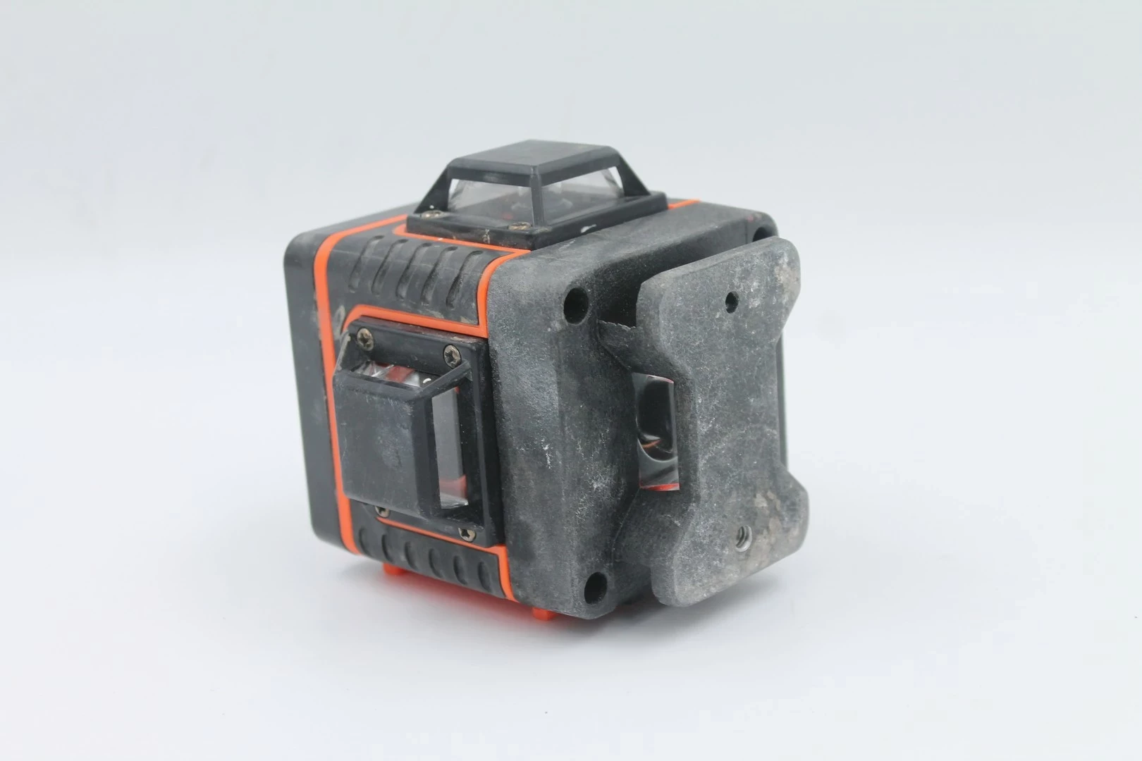 poziomica-laserowa-heckermann-16-linii-walizka-waga-072