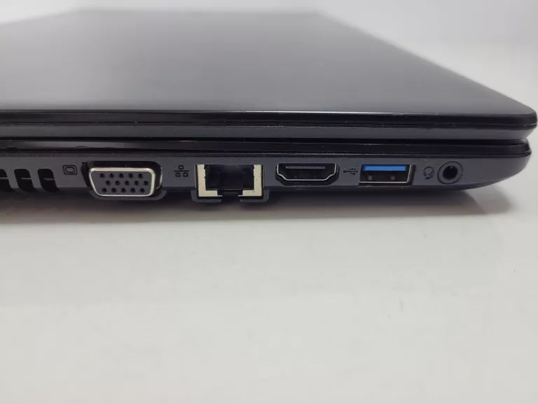 LAPTOP ACER E5-511 8/256GB INTEL PENTIUM N3530