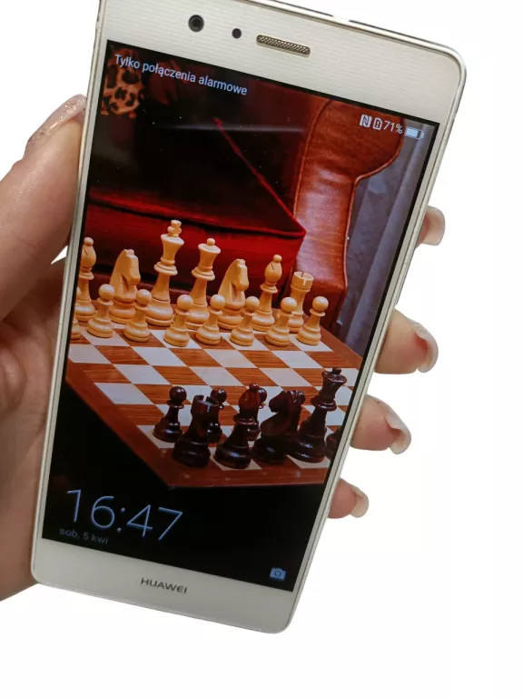 TELEFON HUAWEI P9 LITE 2/16GB OPIS