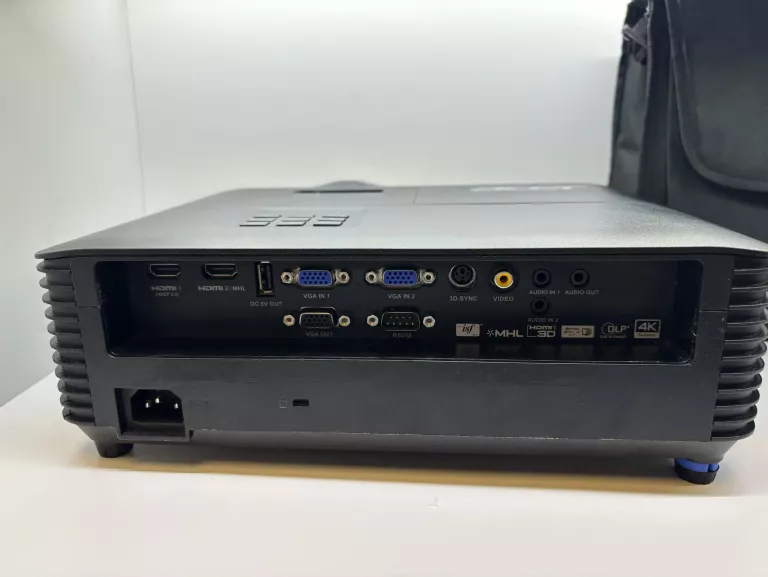 PROJEKTOR ACER NITRO G550+PILOT TORBA