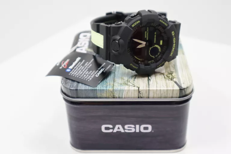 ZEGAREK CASIO G-SHOCK SPECIALS G-SQUAD REFLECTOR BLUETOOTH SYNC STEP