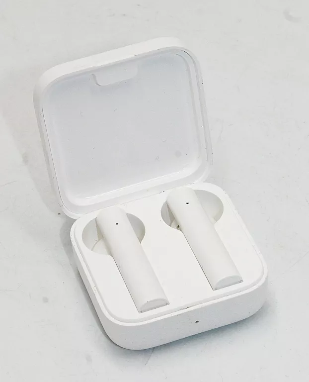 SŁUCHAWKI XIAOMI MI TRUE WIRELESS BASIC 2 BIAŁE
