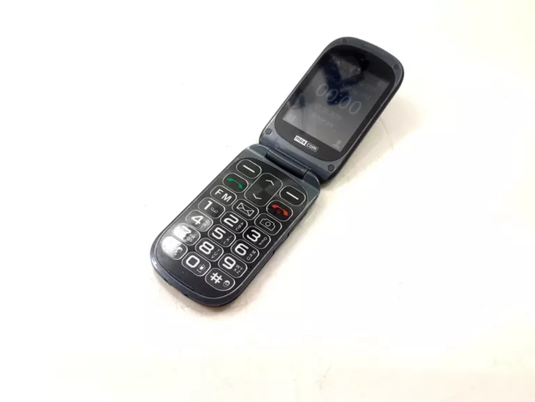 TELEFON MAXCOM MM825