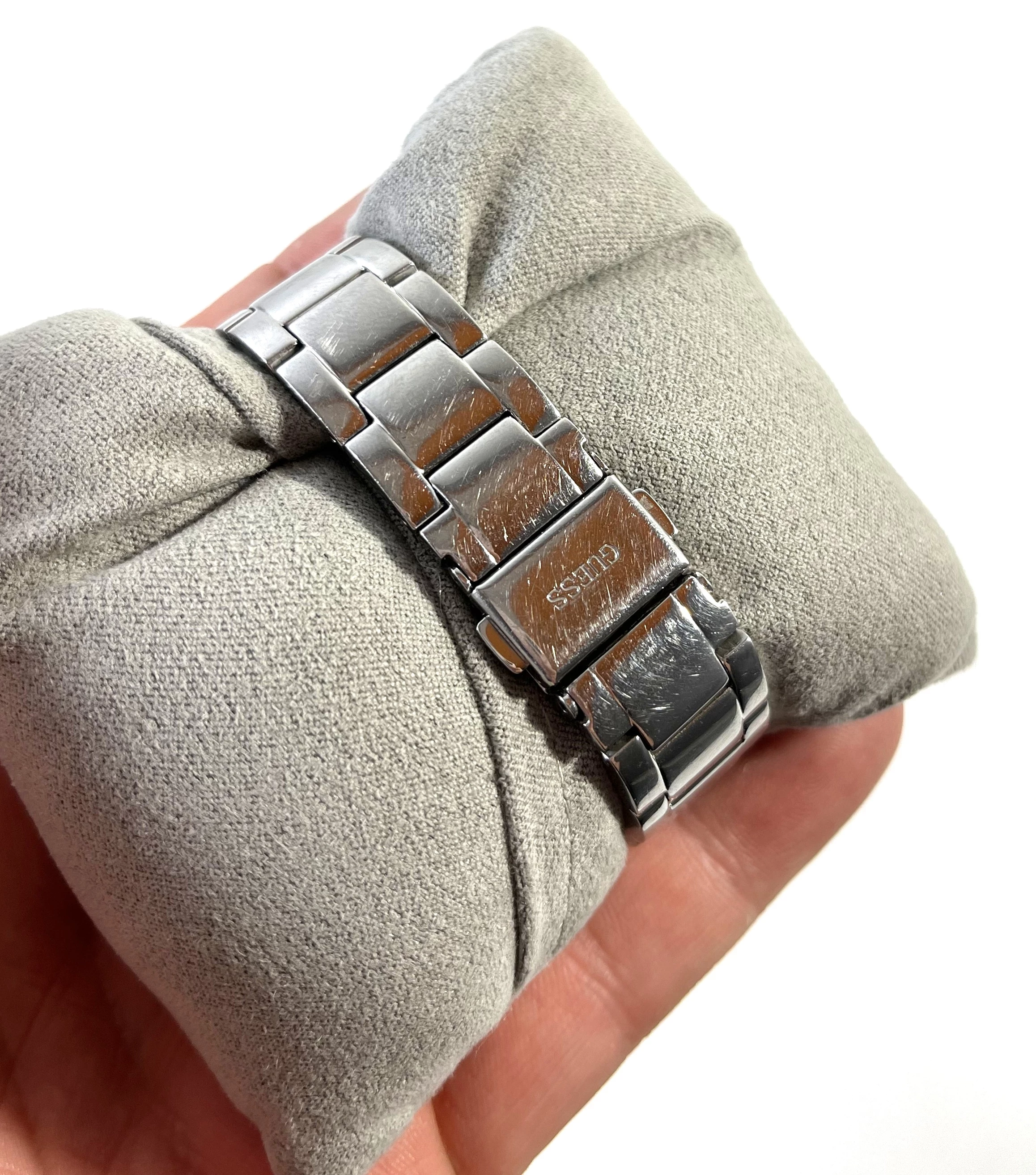 zegarek-damski-guess-skeleton-gw0300l1-ean-gtin-091661523441