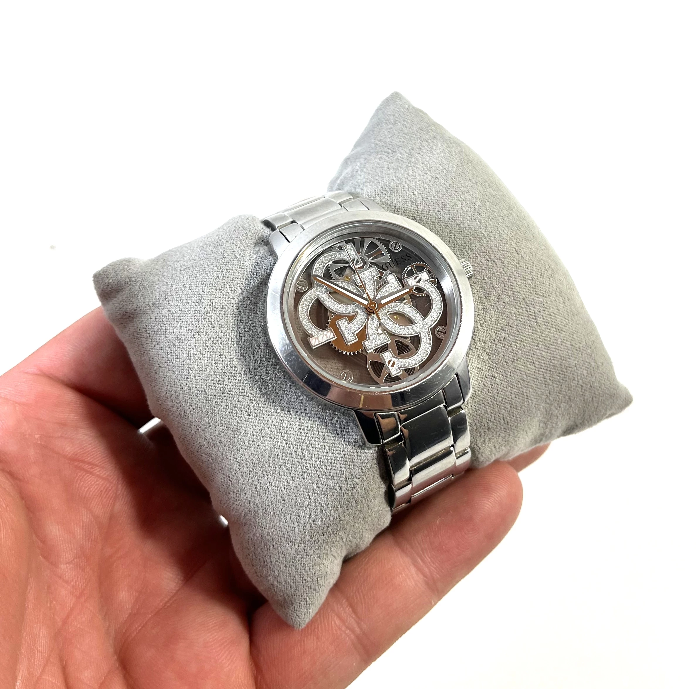 zegarek-damski-guess-skeleton-gw0300l1-jana-pawla-ii-41a-warszawa