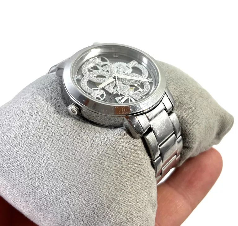 zegarek-damski-guess-skeleton-gw0300l1-stan-11323-2