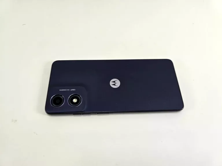 MOTOROLA MOTO G04 4 GB / 64 GB 4G (LTE) SZARY