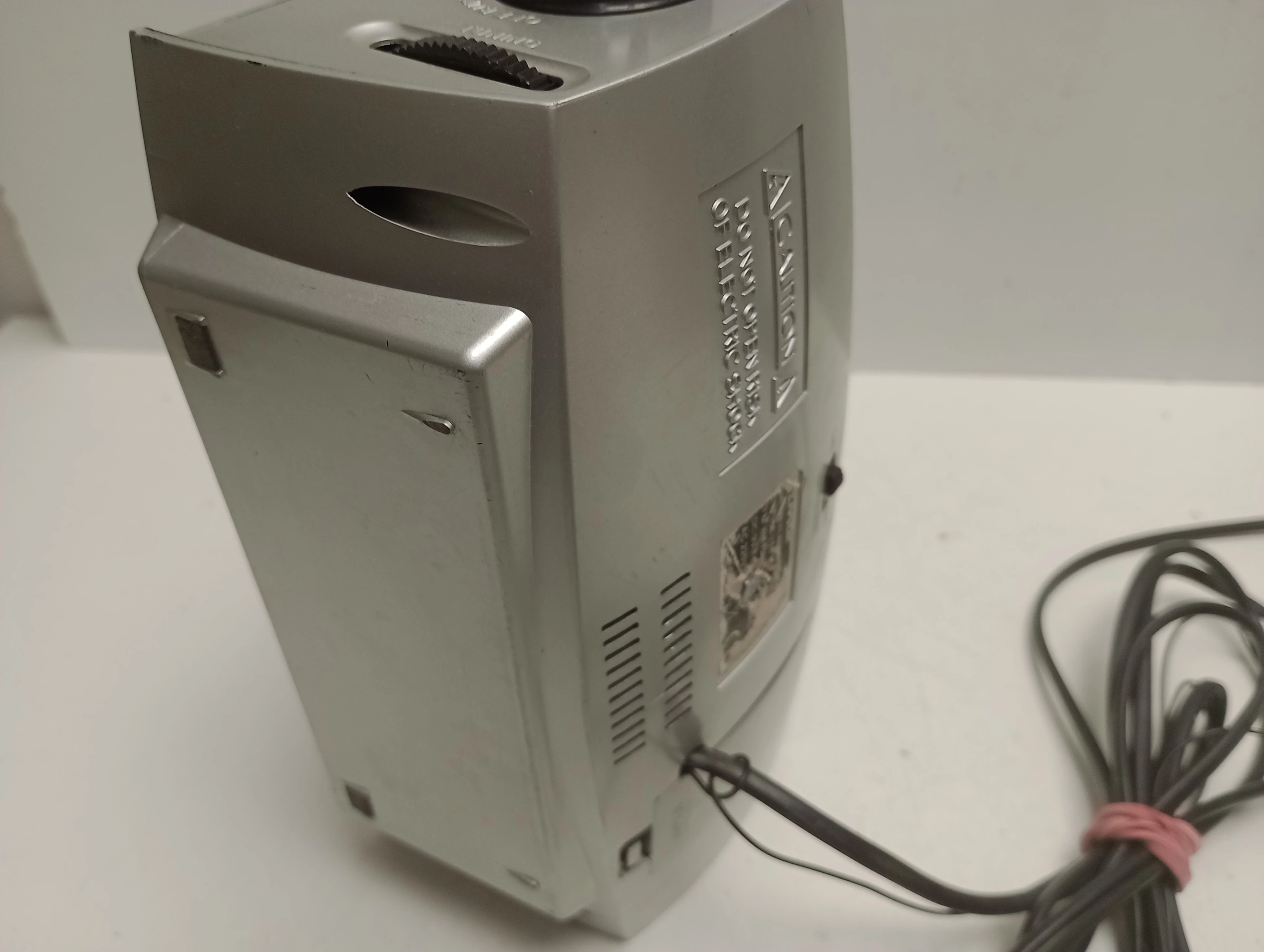 radiobudzik-livstar-szary-radio-225906-2