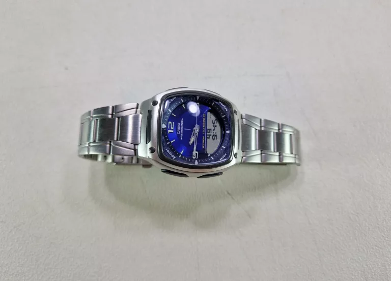 ZEGAREK MĘSKI NARĘCZNY CASIO AW-81