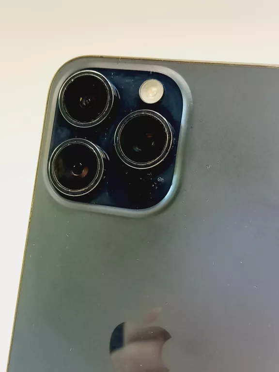 TELEFON IPHONE 15 PRO MAX 8/256 GB