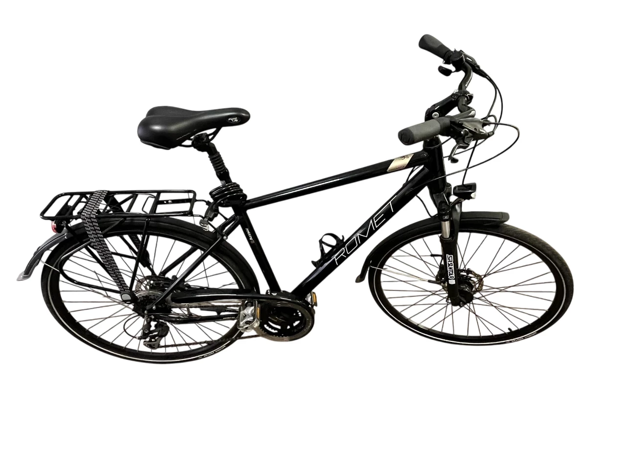 rower-trekkingowy-romet-wagant-6-czarny-rama-21-kola-28-material-ramy-179-1