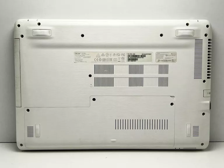 LAPTOP ACER ASPIRE F5-573G | I5-7200U | 8GB | 1TB HDD | 940MX | USZK. BATE