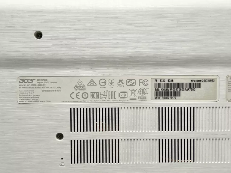 LAPTOP ACER ASPIRE F5-573G | I5-7200U | 8GB | 1TB HDD | 940MX | USZK. BATE