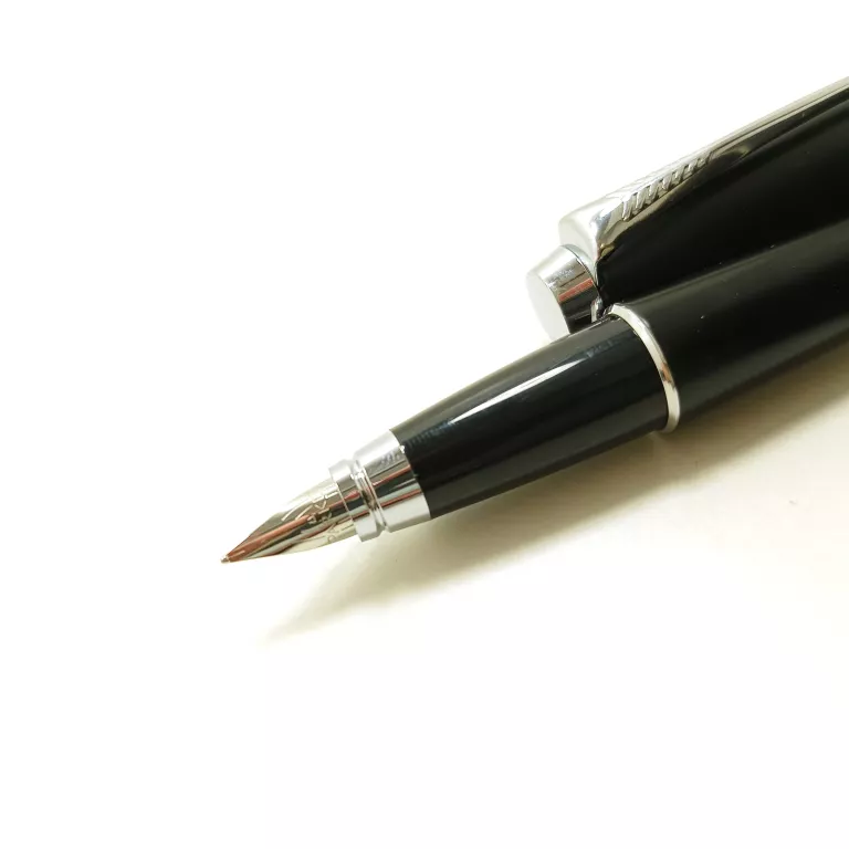 PIÓRO WIECZNE PARKER URBAN CLASSIC MUTED BLACK CT