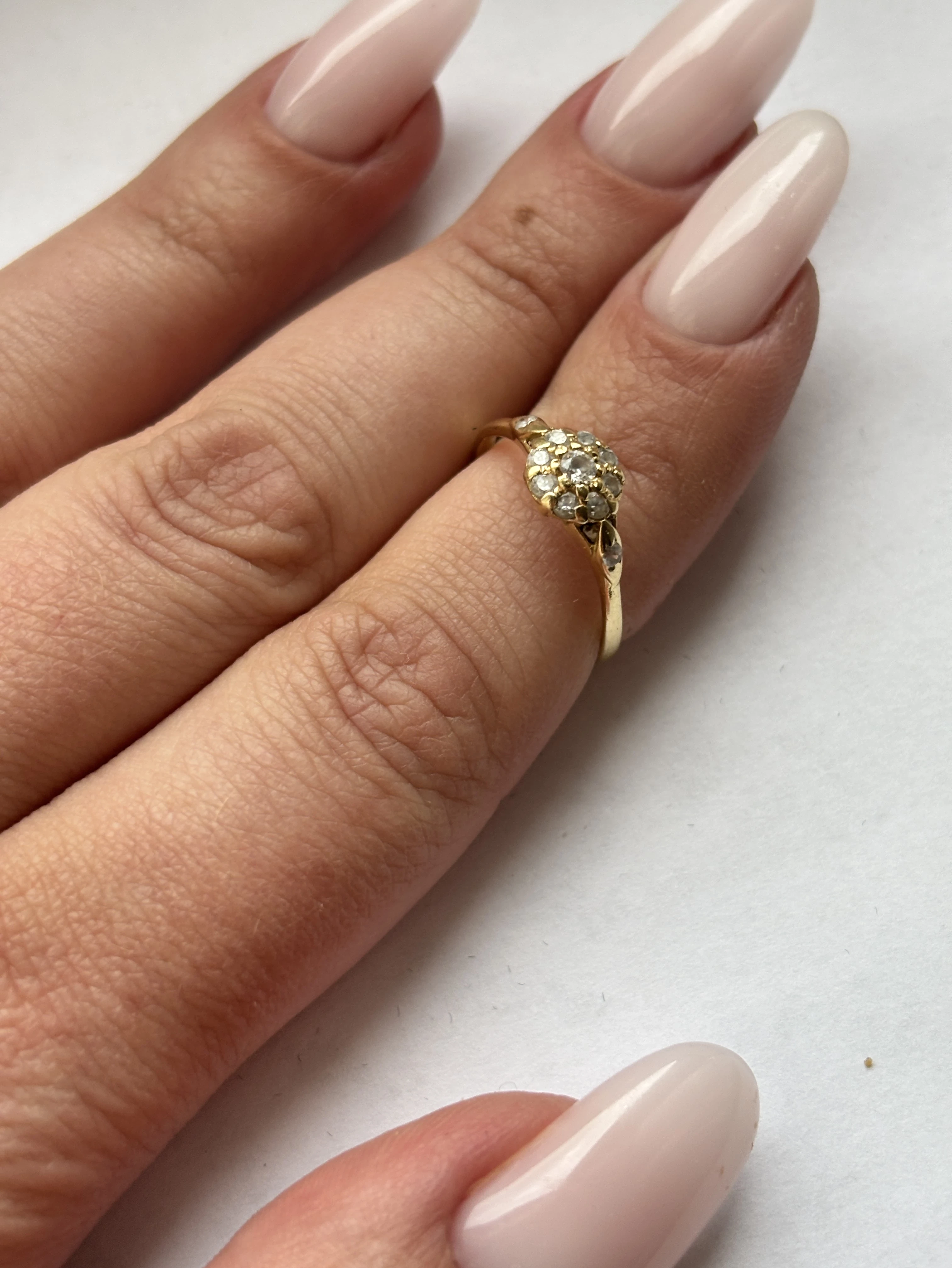 zloty-pierscionek-585-klasyka-ktora-nie-przemija-rynek-10-debica-tsc2