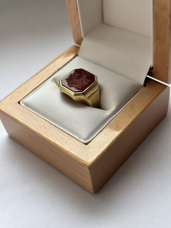 zloty-sygnet-585-14k-maly-detal-wielki-efekt-material-17128-2