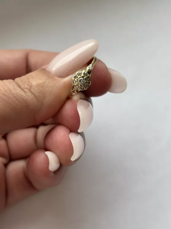 zloty-pierscionek-585-klasyka-ktora-nie-przemija-stan-11323-2