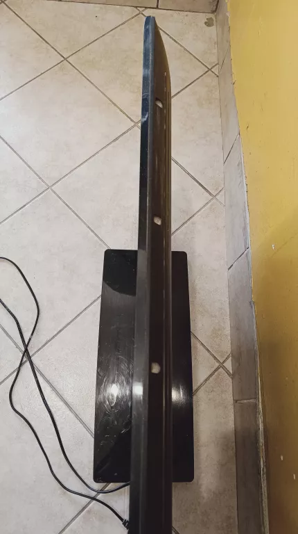 TELEWIZOR GRUNDIG 32 VLE 7139