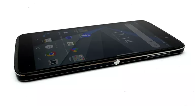 TELEFON BLACKBERRY DTEK50 STH100-2 - OPIS!