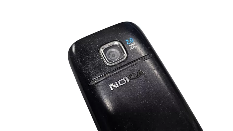 TELEFON NOKIA RM-561 BN