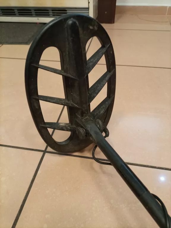 WYKRYWACZ METALI FISHER F4