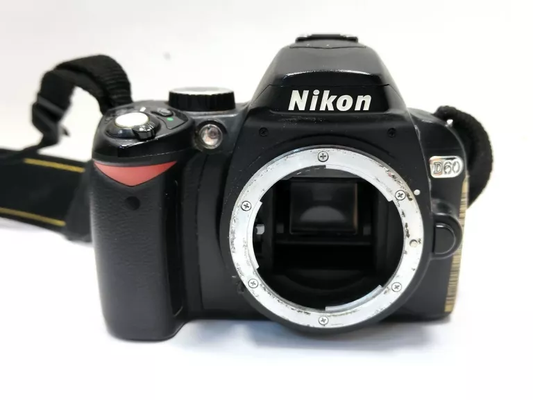 APARAT NIKON D60 BODY 11070 PRZEBIEG