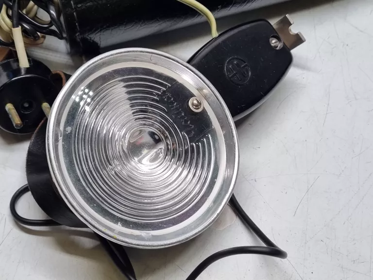 LAMPA BŁYSKOWA CZAJKA II