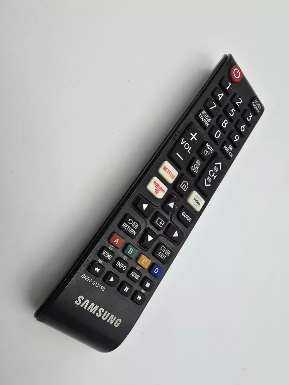 TELEWIZOR SAMSUNG UE55TU7172U PILOT KABEL