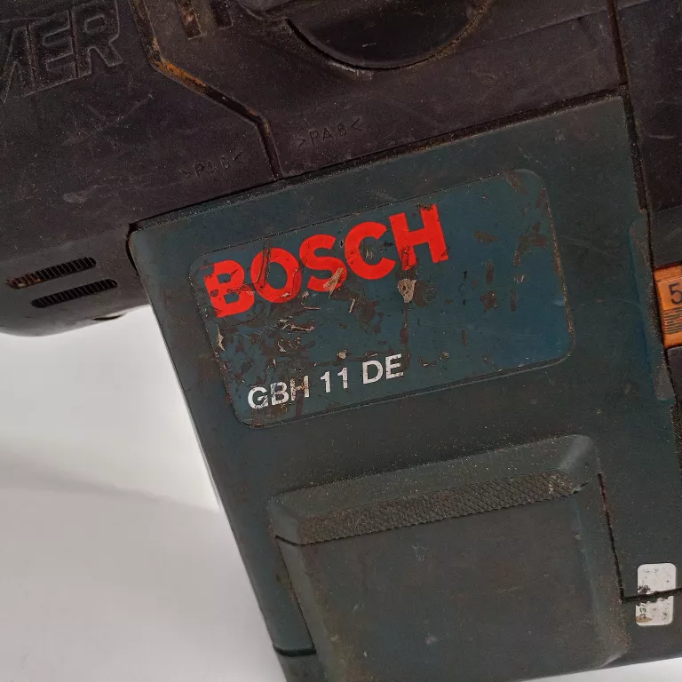 MŁOT UDAROWY BOSCH GBH 11 DE