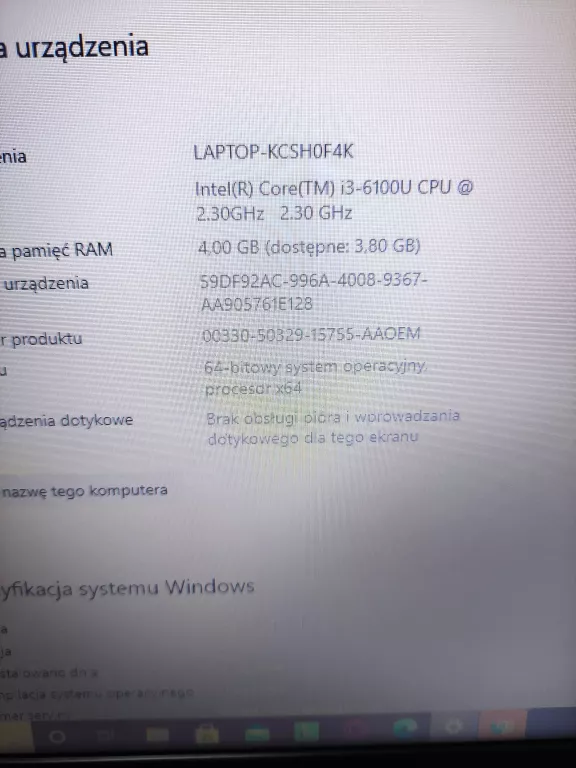 LAPTOP LENOVO V110-15ISK 15,6 " INTEL CORE I3 4 GB / 512GB CZARNY