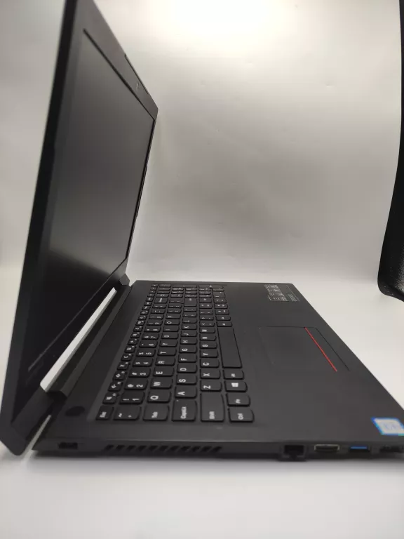 LAPTOP LENOVO V110-15ISK 15,6 " INTEL CORE I3 4 GB / 512GB CZARNY
