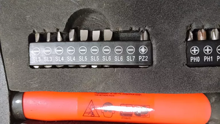 ZESTAW NARZĘDZI WERCKMANN PROFESSIONAL TOOLS W WALIZCE