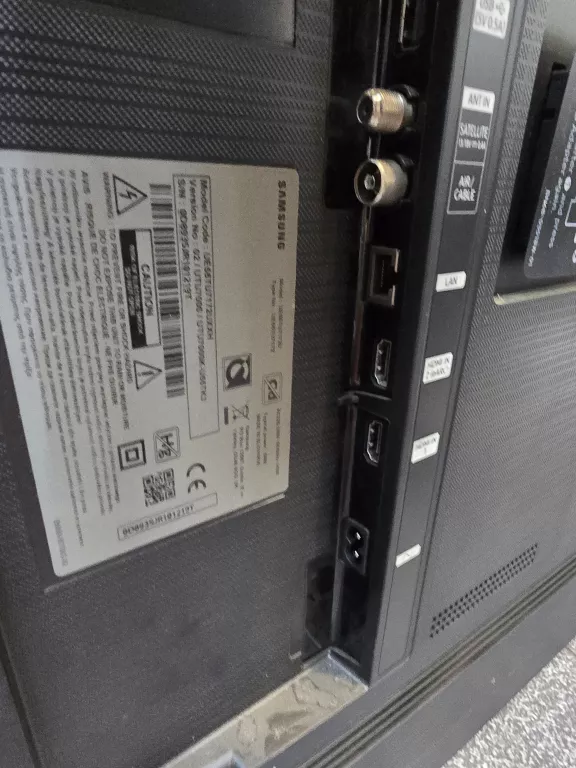 TELEWIZOR SAMSUNG UE55TU7172U PILOT KABEL