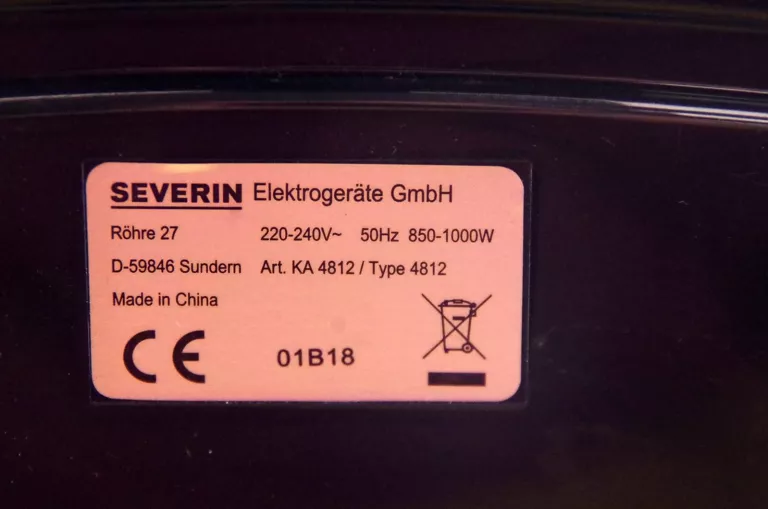 SEVERIN KA4812 EKSPRES PRZELEWOWY Z MŁYNKIEM I DZBANKIEM 1,25 L SREBRNY