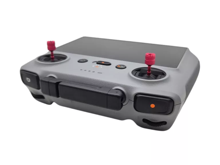 DRON DJI MINI 4 PRO + 3X AKUMULATOR + ŁADOWARKA + ZESTAW NAKŁADEK