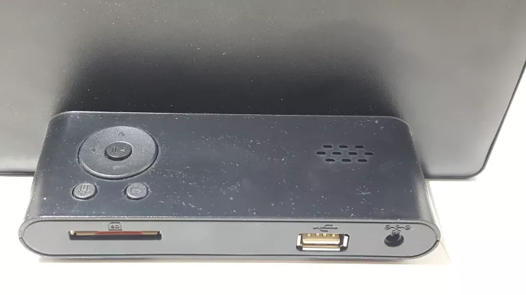 RAMKA CYFROWA HAMA 7.0 SLIMLINE 00095277 ZASILACZ