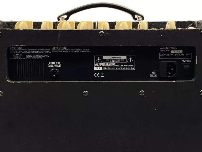 WZMACNIACZ GITAROWY VOX VALVETRONIX VT80+ 80W