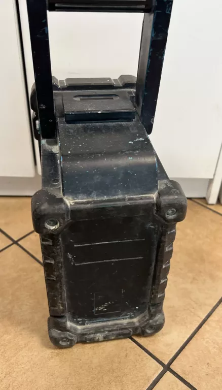 RADIO MAKITA