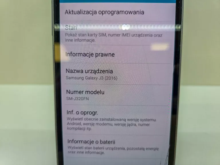 SMARTFON SAMSUNG GALAXY J3 2016 1,5 GB / 8 GB