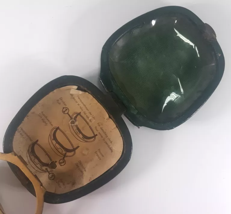 FRANCUSKI BUDZIK LANCEL PARIS