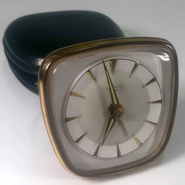 FRANCUSKI BUDZIK LANCEL PARIS