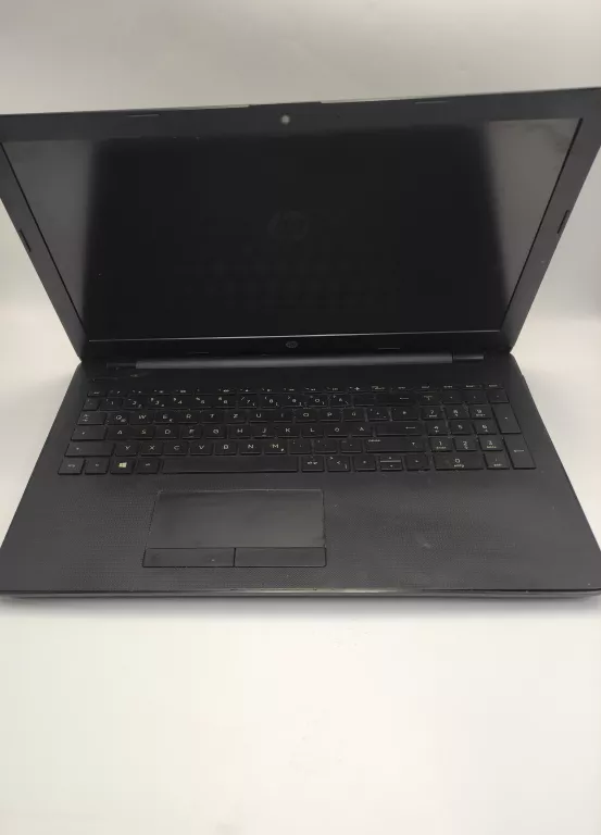 LAPTOP HP HQ-TRE 71025 AMD RADEON R5/4GB RAM/128GB/WIN 10