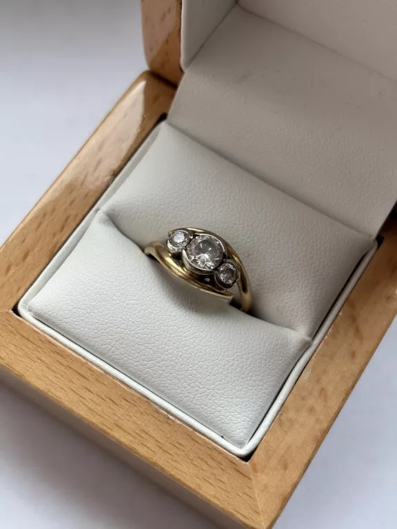 ELEGANCKI PIERŚCIONEK 585 14K - ZŁOTO W NAJLEPSZYM WYDANIU