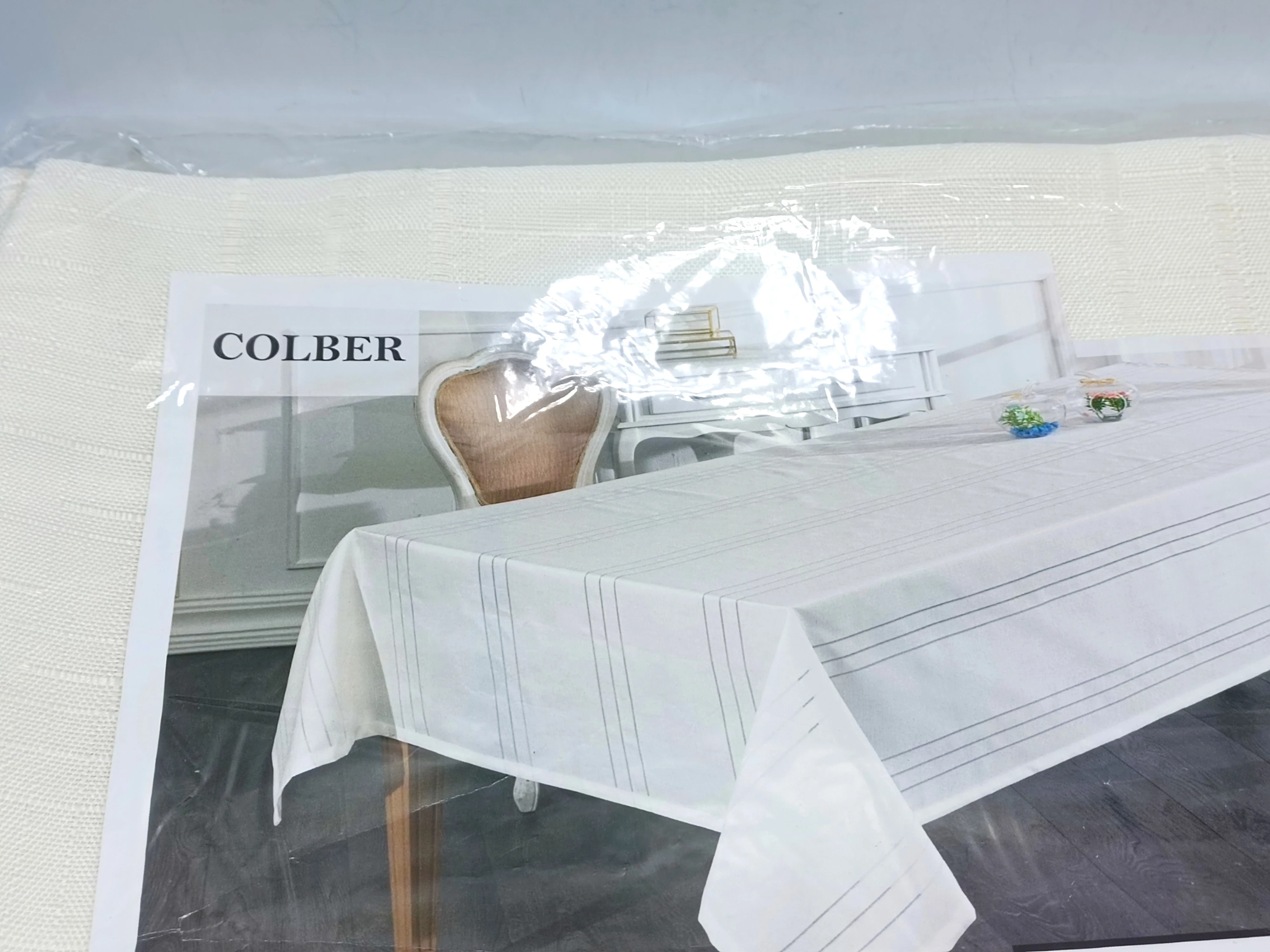 kremowy-obrus-wielkanocny-160x220-cm-dlugosc-22000