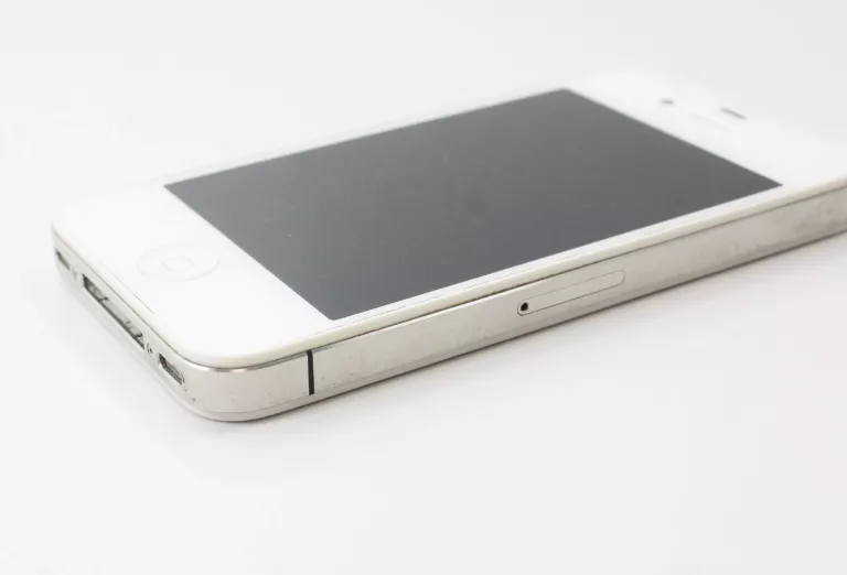 APPLE IPHONE 4S 8GB