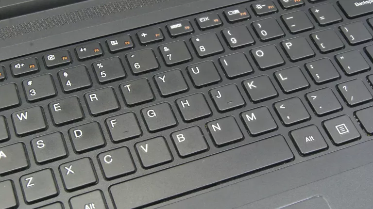 LENOVO IDEAPAD 100-15IBY CELERON N2840/4GB/500GB/WIN10