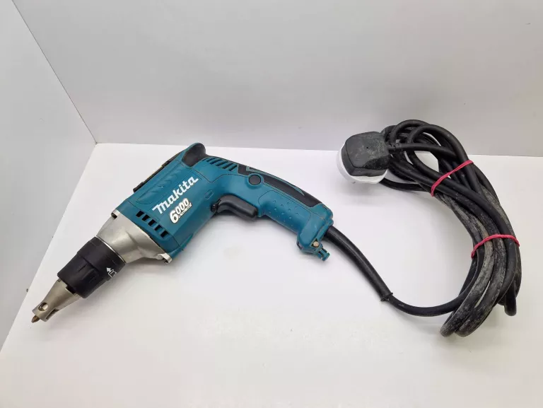 WKRĘTARKA MAKITA FS6300